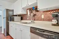 203 1740 SOUTHMERE CRESCENT - thumbnail 23