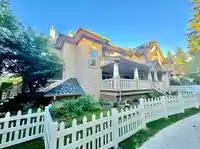 69 2678 KING GEORGE BOULEVARD - thumbnail 1