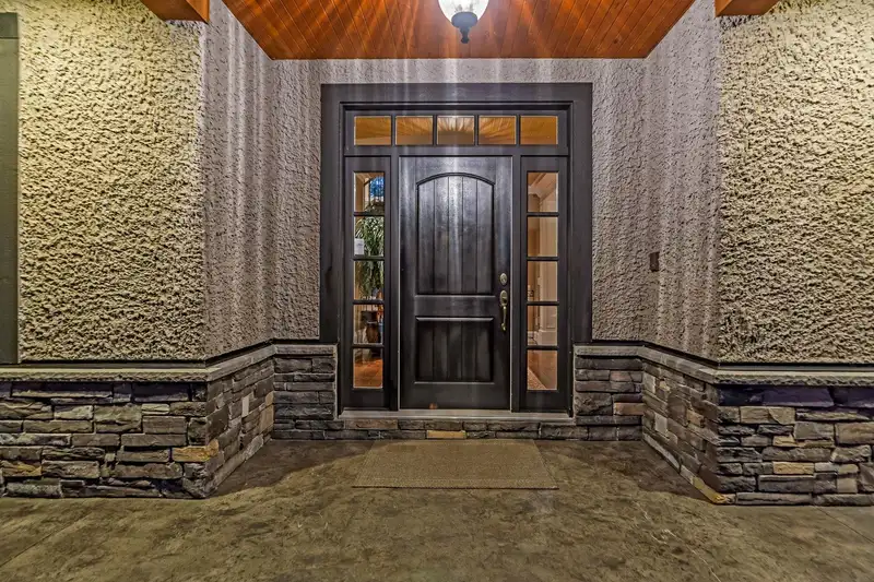 2855 146 STREET - photo 2 of 40