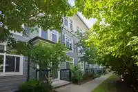 93 15833 26 AVENUE - thumbnail 3