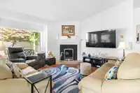 41 2345 CRANLEY DRIVE - thumbnail 4