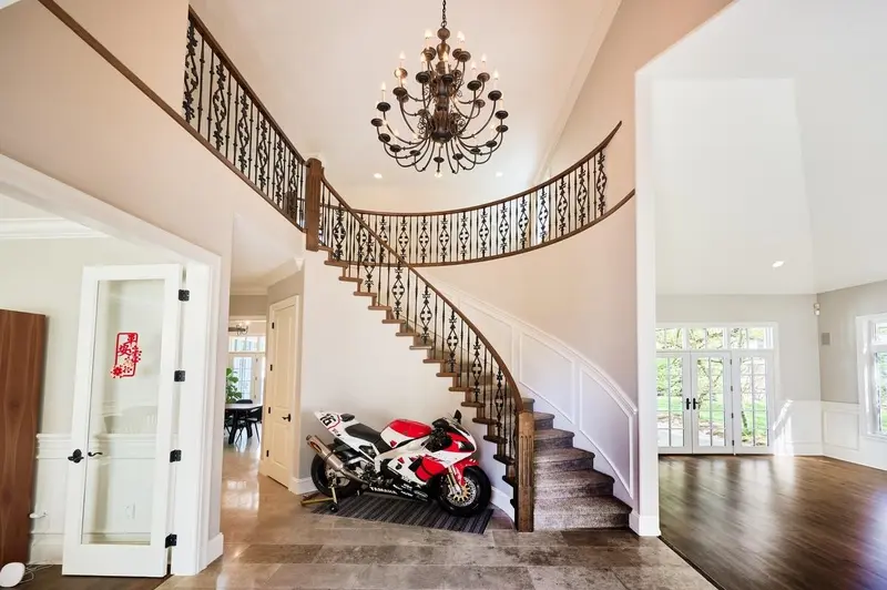 1373 GLENBROOK STREET - photo 2 of 25