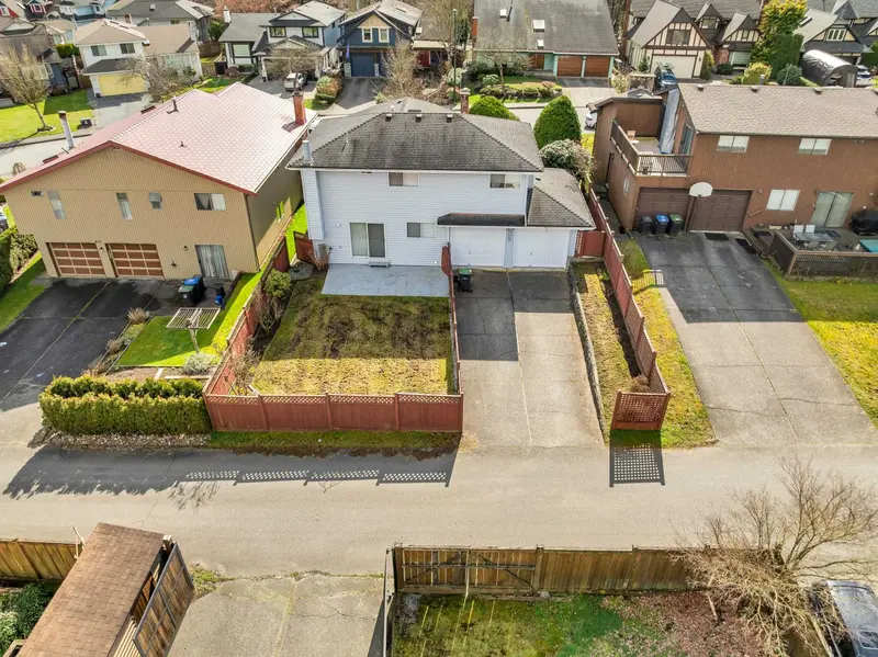 431 GLENBROOK DRIVE - photo 3 of 25