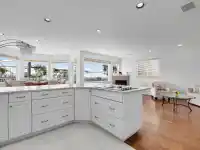 14763 MARINE DRIVE - thumbnail 11