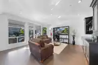 838 HABGOOD STREET - thumbnail 24