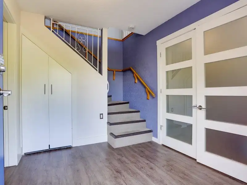 15866 NORTH BLUFF ROAD - photo 3 of 25