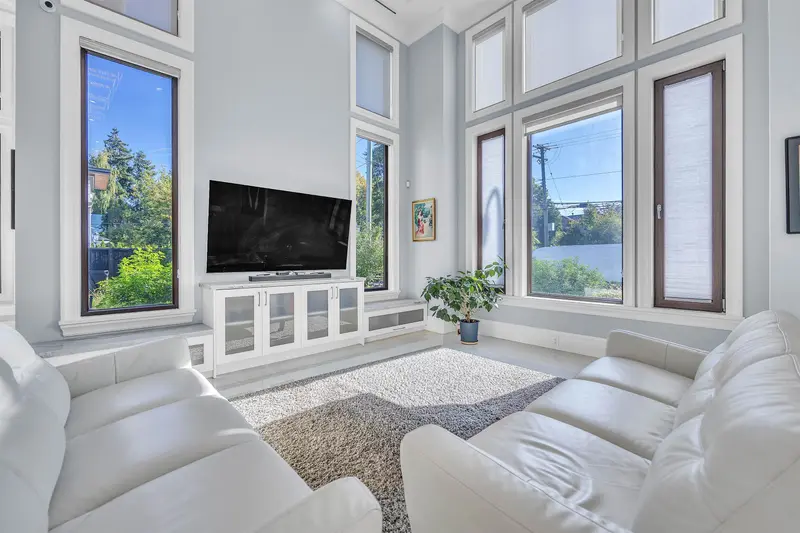 6031 WOODWARDS ROAD - photo 4 of 25