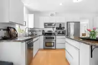 12561 18 AVENUE - thumbnail 12