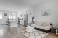 26 16337 15 AVENUE - thumbnail 12