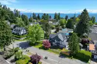1455 129B STREET - thumbnail 32