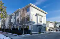 1 2328 167A STREET - thumbnail 38