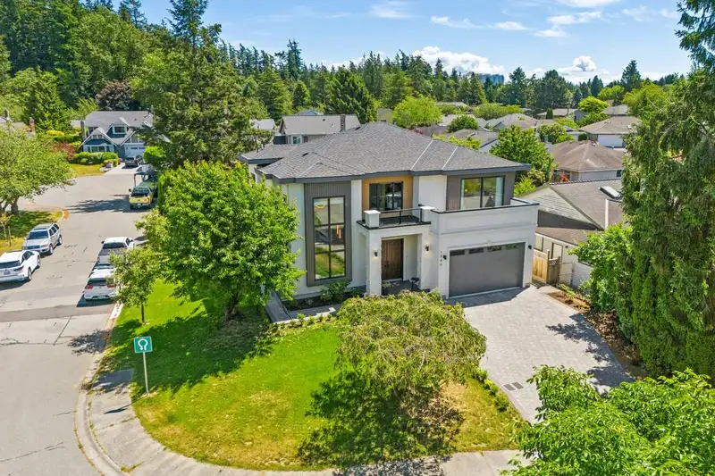 1946 143A STREET - photo 1 of 25