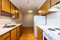 219 1442 BLACKWOOD STREET - thumbnail 16