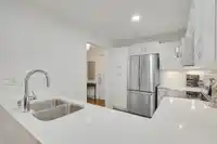 216 15621 MARINE DRIVE - thumbnail 15