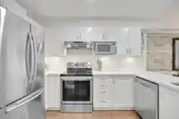 216 15621 MARINE DRIVE - thumbnail 16