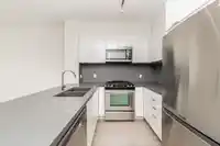 421 3323 151 STREET - thumbnail 4