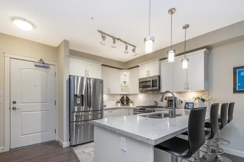 305 14588 MCDOUGALL DRIVE - photo 3 of 40