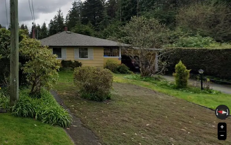 2700 PHILIP AVENUE - photo 1 of 2