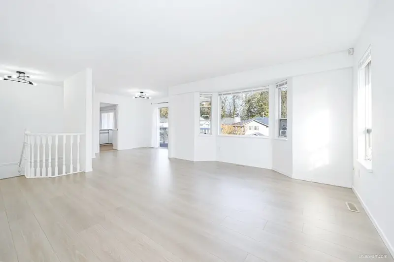 1216 BRAND STREET - photo 4 of 25