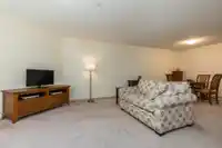 110 15255 18 AVENUE - thumbnail 6