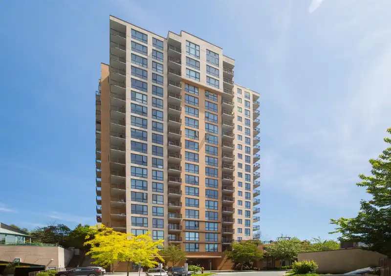 1204 511 ROCHESTER AVENUE - photo 1 of 20