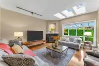 13681 21 AVENUE - thumbnail 17