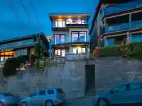 15061 VICTORIA AVENUE - thumbnail 1