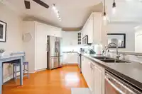 70 15055 20 AVENUE - thumbnail 15