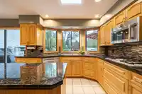 17379 21A AVENUE - thumbnail 12
