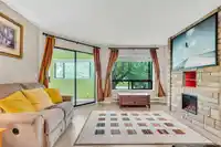 208 14950 THRIFT AVENUE - thumbnail 6