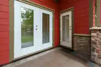 109 2511 KING GEORGE BOULEVARD - thumbnail 7