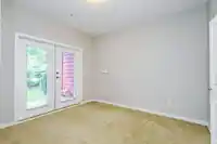 109 2511 KING GEORGE BOULEVARD - thumbnail 10
