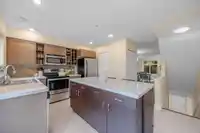 9 15833 26TH AVENUE - thumbnail 4