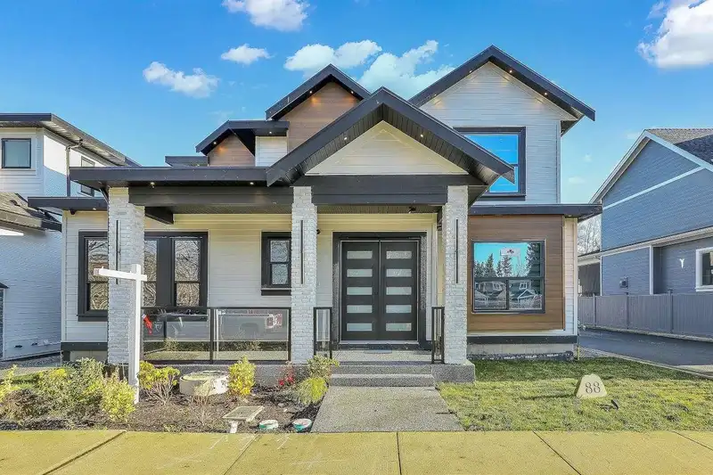 88 171 STREET - photo 1 of 40