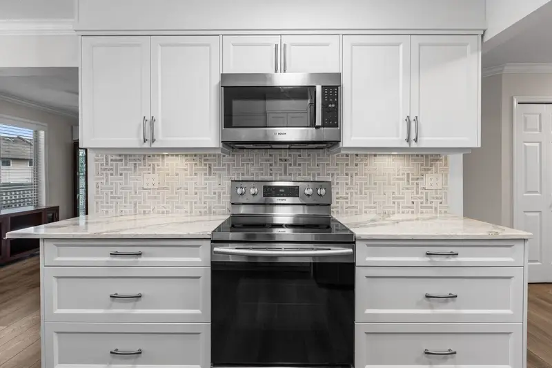 228 32853 LANDEAU PLACE - photo 3 of 25