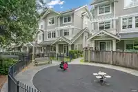 33 2925 KING GEORGE BOULEVARD - thumbnail 13