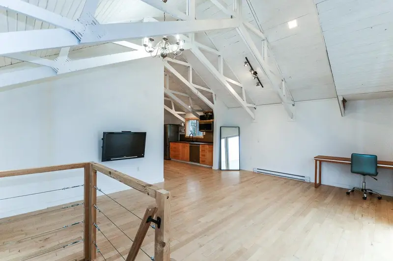 10 23740 DYKE ROAD - photo 4 of 18