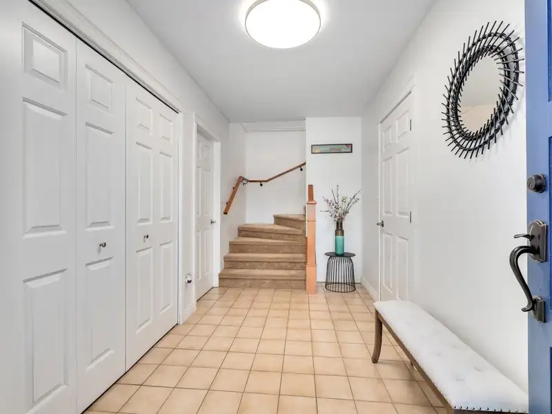 14084 17B AVENUE - photo 3 of 34