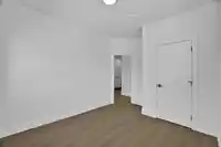 2041 168 STREET - thumbnail 15