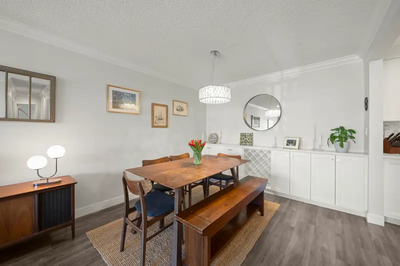 211 4111 FRANCIS ROAD - photo 4 of 25