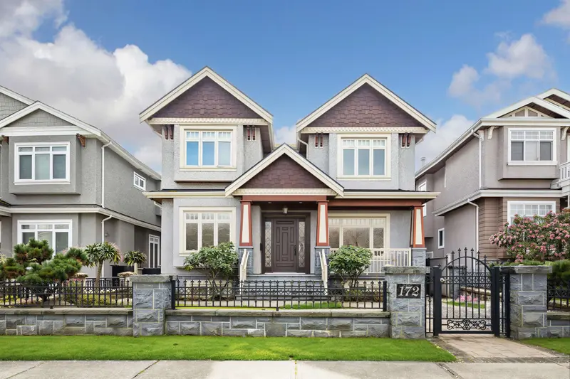 172 W 46TH AVENUE - photo 1 of 25