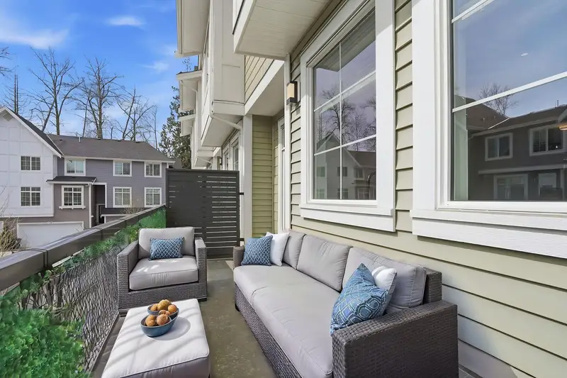 97 20180 84 AVENUE - photo 4 of 25