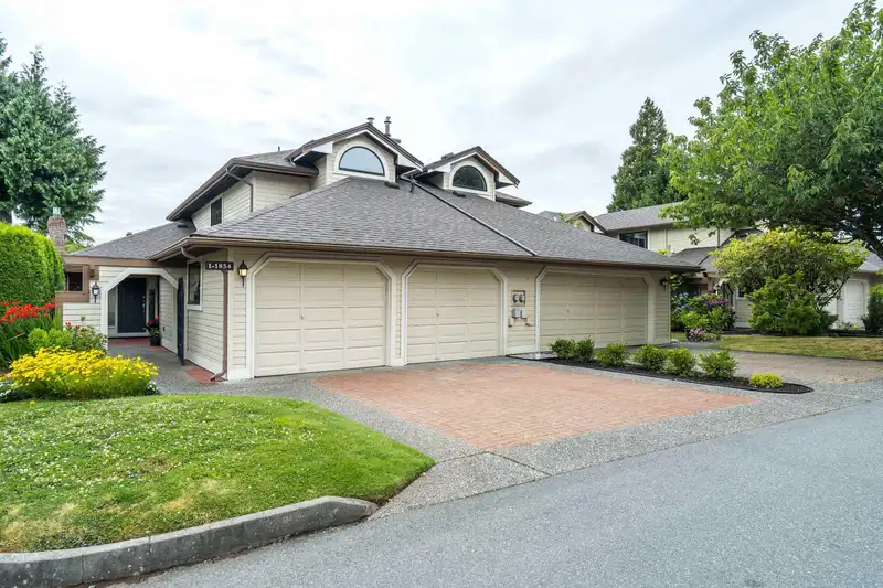 1 1854 SOUTHMERE CRESCENT - photo 1 of 40