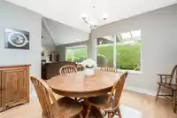 1 1854 SOUTHMERE CRESCENT - thumbnail 13