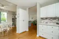 202 1725 MARTIN DRIVE - thumbnail 15