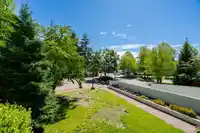 202 1725 MARTIN DRIVE - thumbnail 30