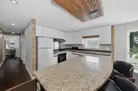 12564 25 AVENUE - thumbnail 6