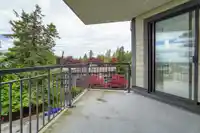 502 1550 MARTIN STREET - thumbnail 22