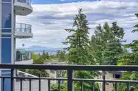 502 1550 MARTIN STREET - thumbnail 23
