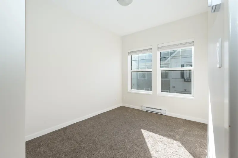 41 32633 SIMON AVENUE - photo 3 of 18